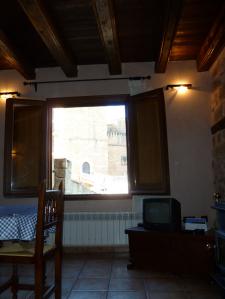 SALON APARTAMENTO 1 HAB